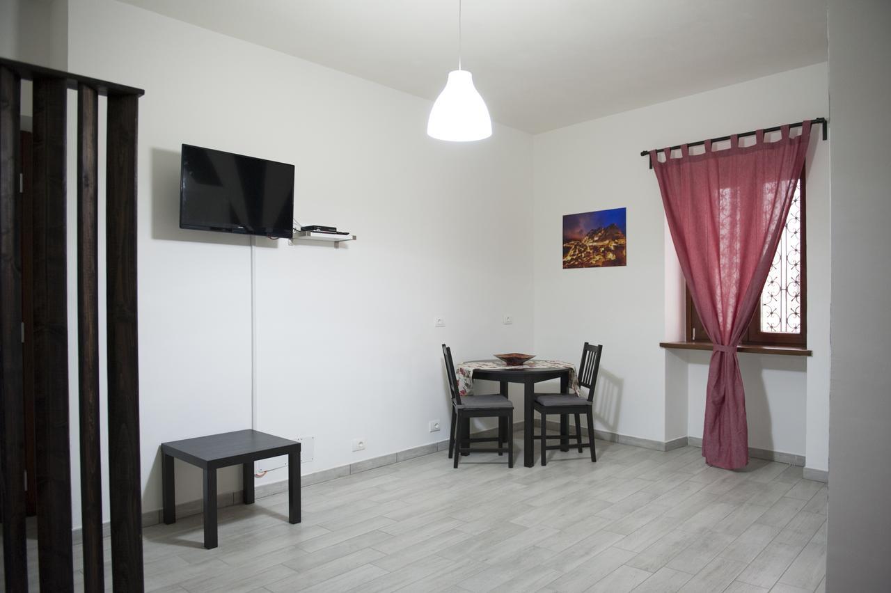 Bed & Breakfast Ellenica Rionero in Vulture Buitenkant foto